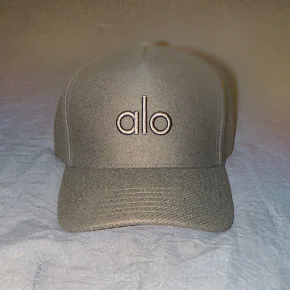 ALO Yoga Wool Blend District Trucker Hat